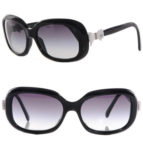 Chanel bow sunglasses